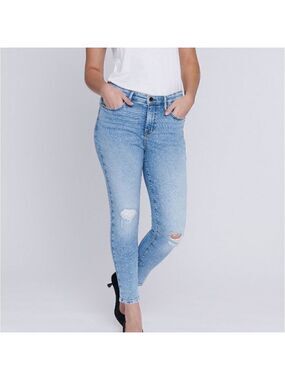 SEVEN7 Jeans Light Wash Ultra High Rise Skinny